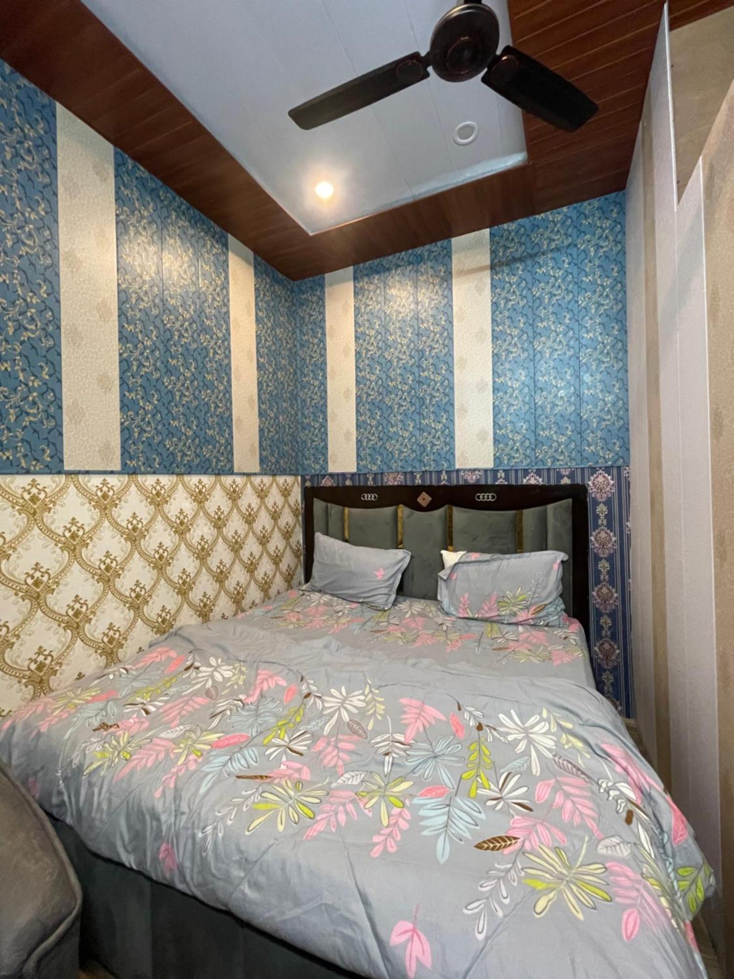 Swastik Home Stay Ravindpuri Benares Buitenkant foto